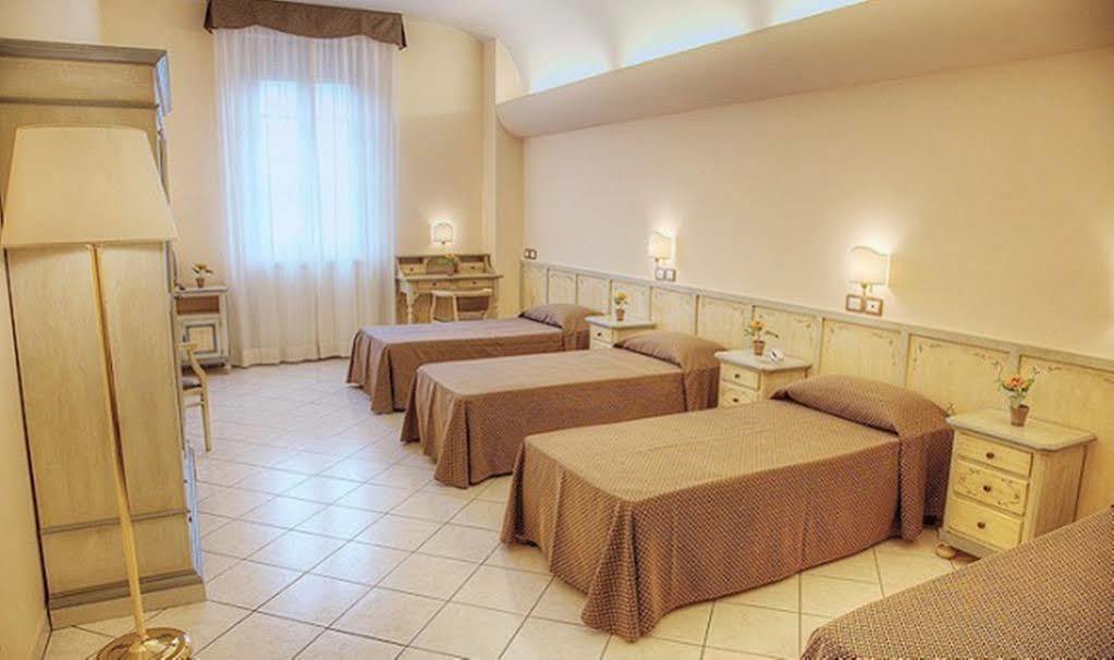 Villa Santa Margherita - B&B Кортона Екстериор снимка